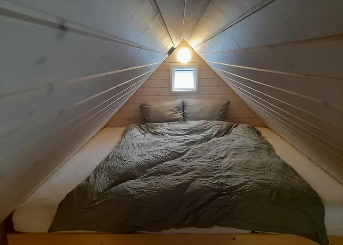 Farmház Hulen, Lundeledsvej 5 Lund (Stevns)